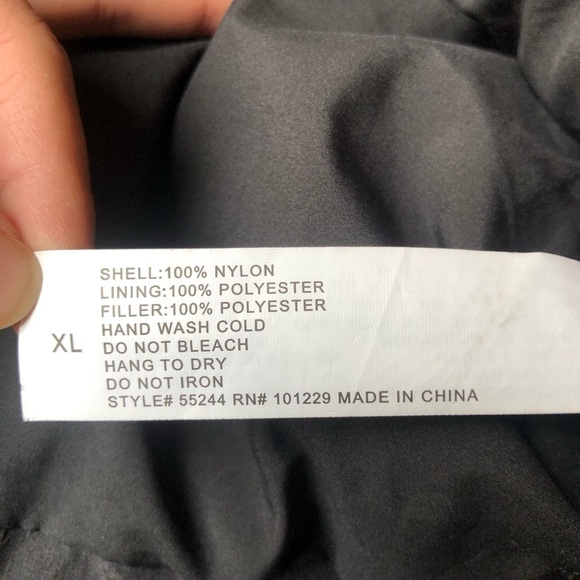 Stoosh Quilted Black Crop Puffer Vest Women’s Size XL - Picture 9 of 9